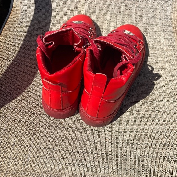 Red Balenciaga Arena Sneakers High size 40 8-8 1/2 - Picture 1 of 7